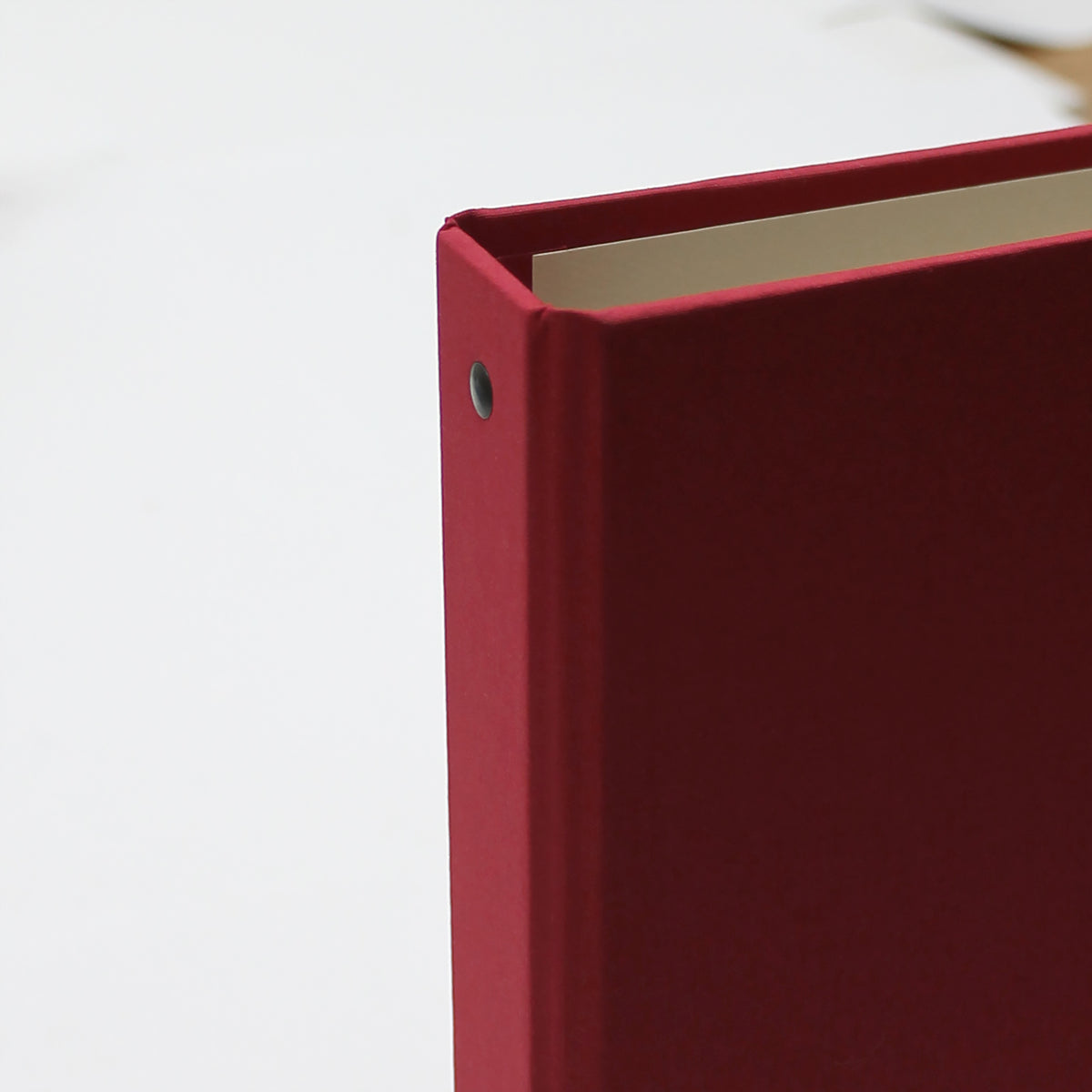 Large Photo Binder For 5x7 Photos | Cover: Cranberry Red Cotton | Available Personalized