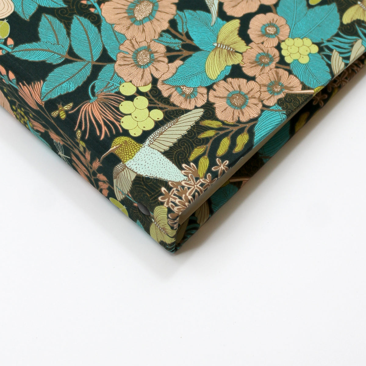 Medium Photo Binder For 4x6 Photos | Hummingbird | Limited Quantities