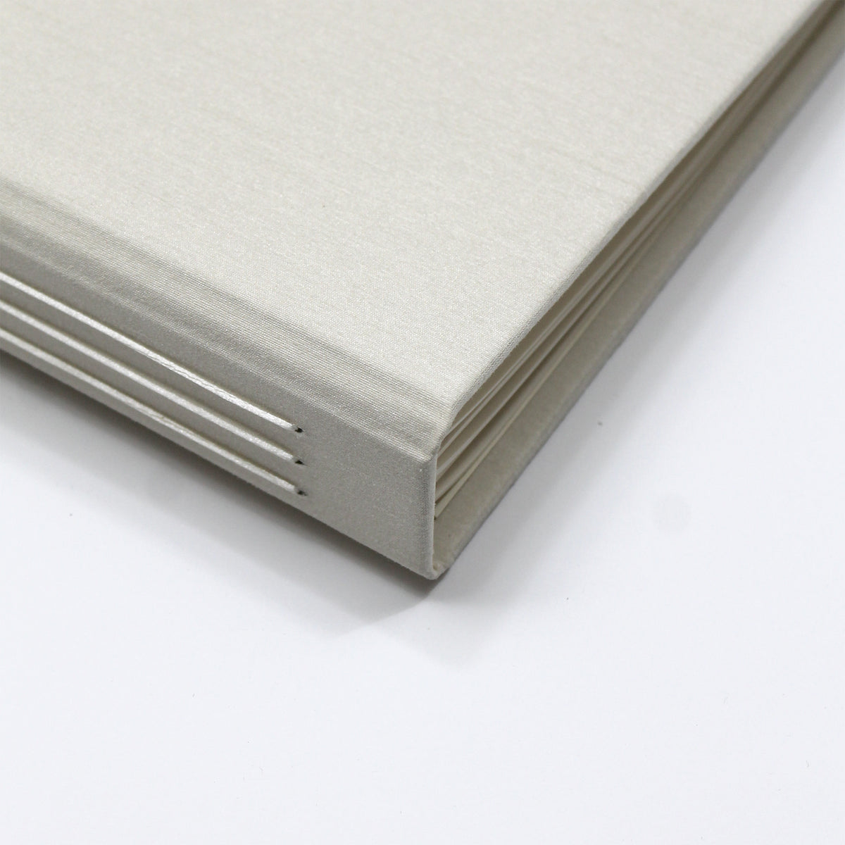 The Welcome Guestbook | Ivory Silk