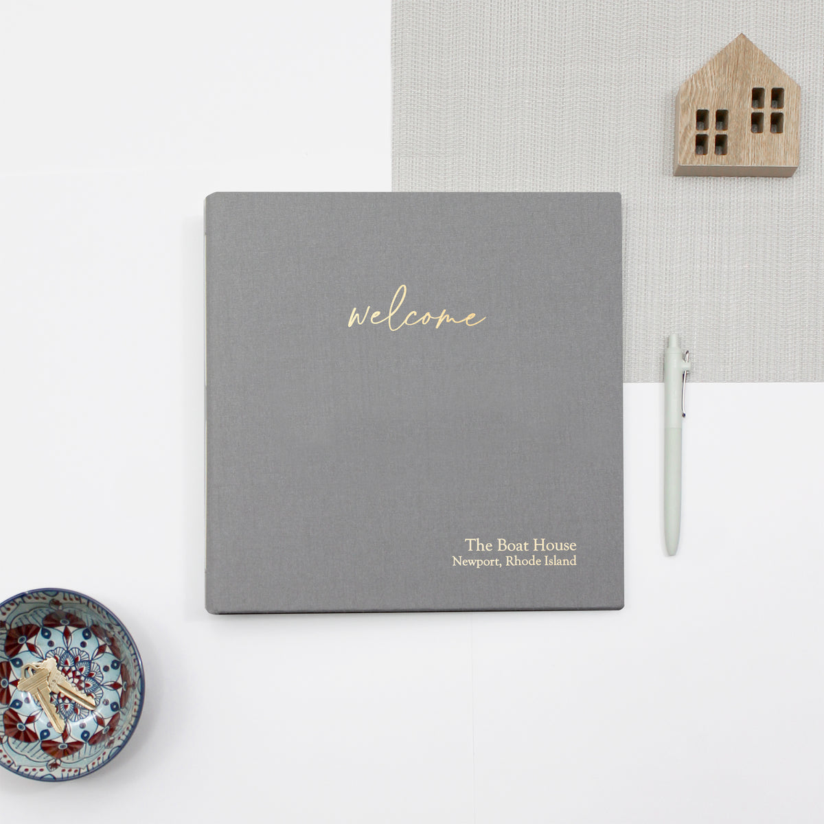 The Welcome Guestbook | Silver Silk